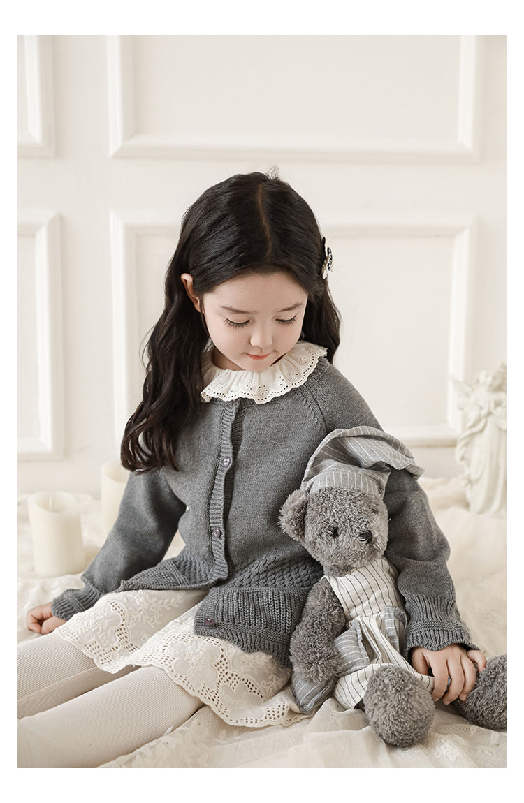 Girls Scalloped Textured Knit Cardigan, Medium Grey