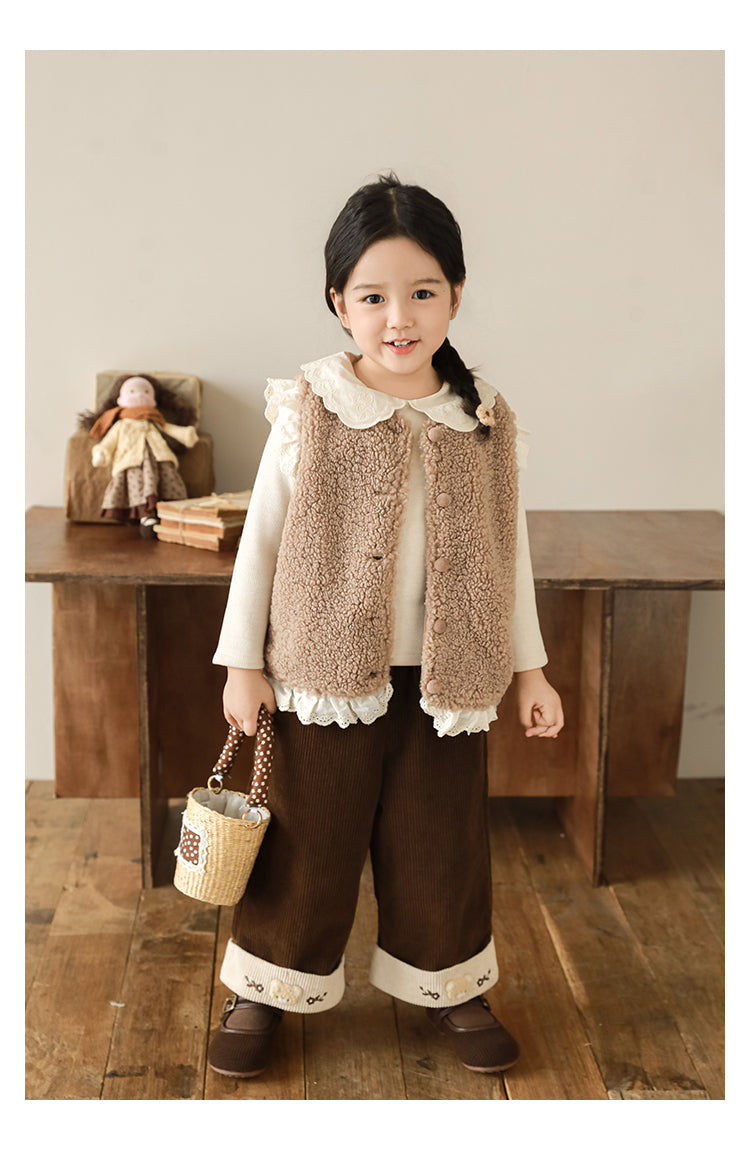 Girls Lace Trim Faux Shearling Teddy Vest, Latte