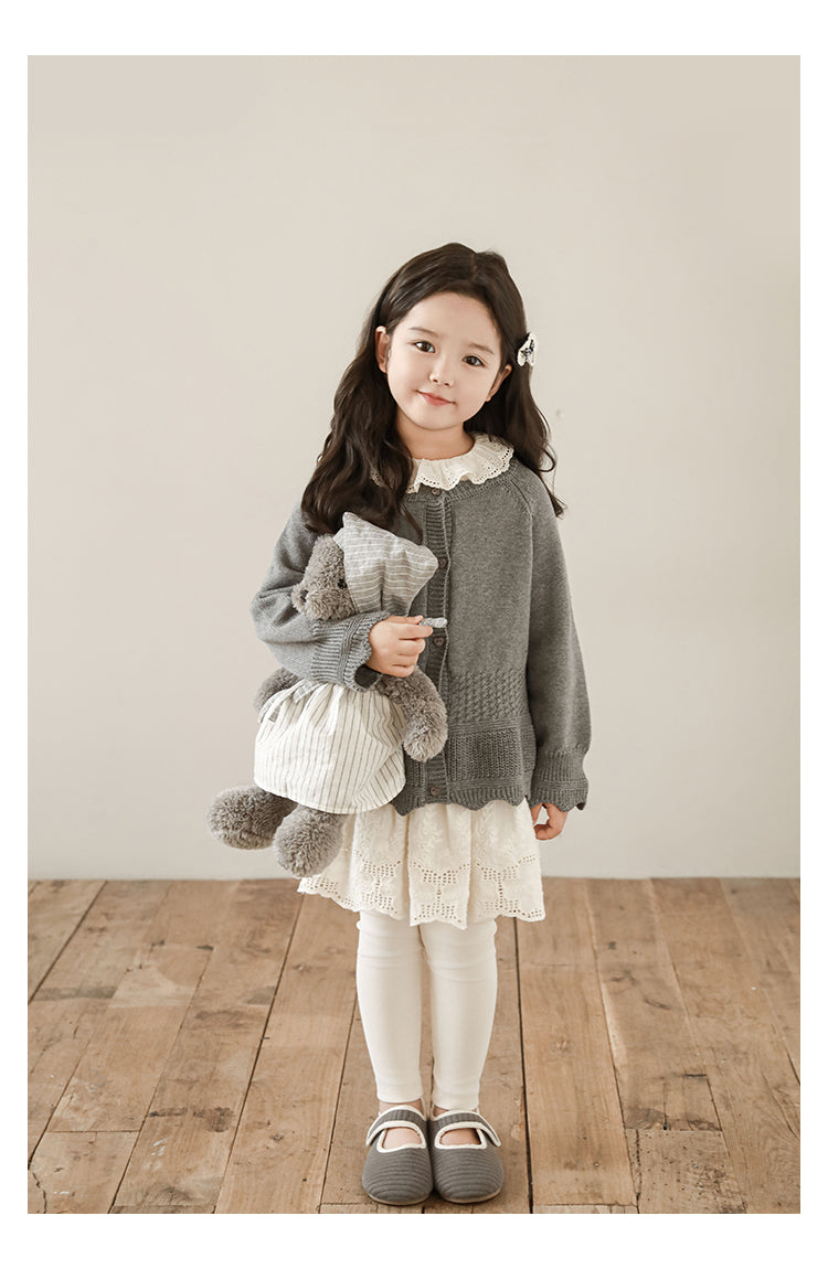Girls Scalloped Textured Knit Cardigan, Medium Grey