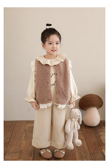 Girls Lace Trim Faux Shearling Teddy Vest, Latte