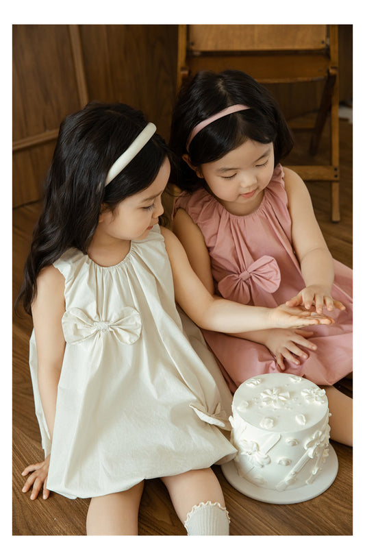 Girls Bubble Hem Bow Dress, Ivory White