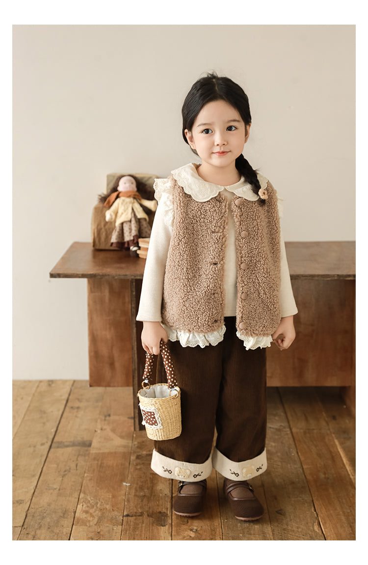 Girls Lace Trim Faux Shearling Teddy Vest, Latte