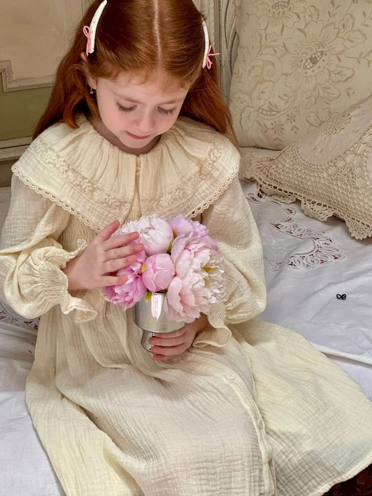 Girls Lace Collar Smocked Muslin Dress, Ivory